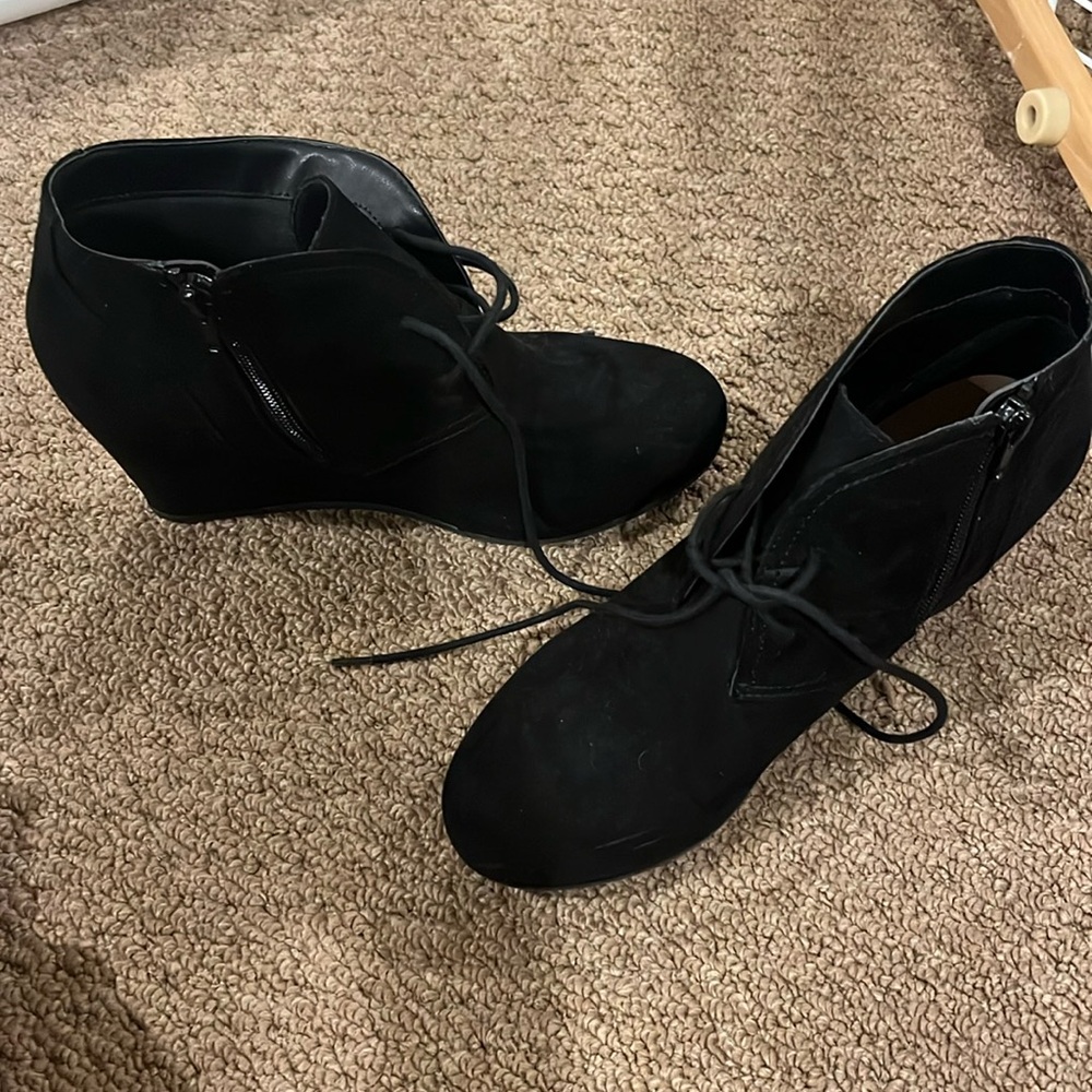 Black faux-suede wedges
